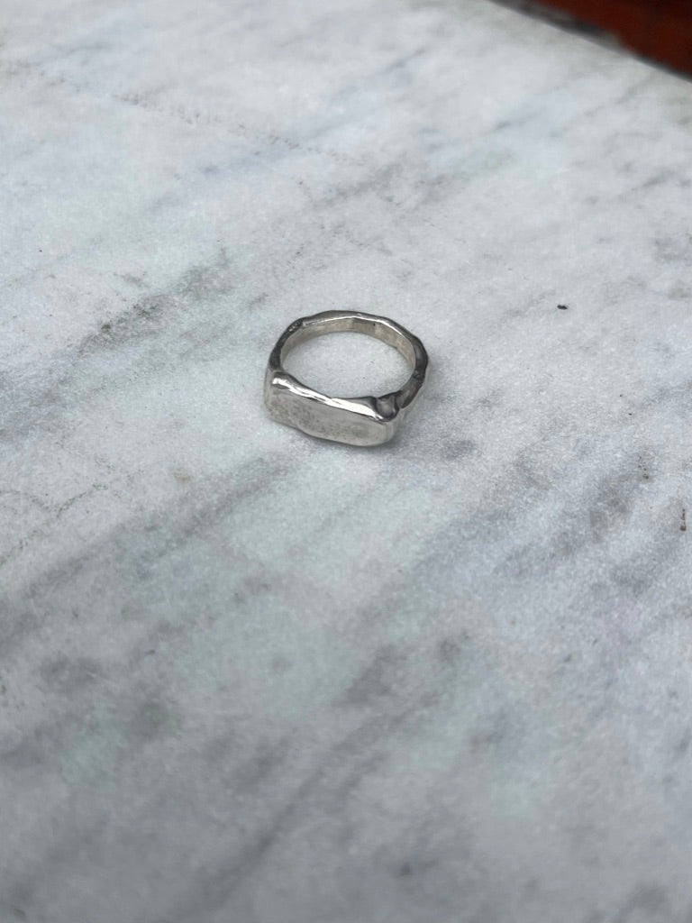 ANNA ARROYO ANNA'S SIGNET RING SILVER