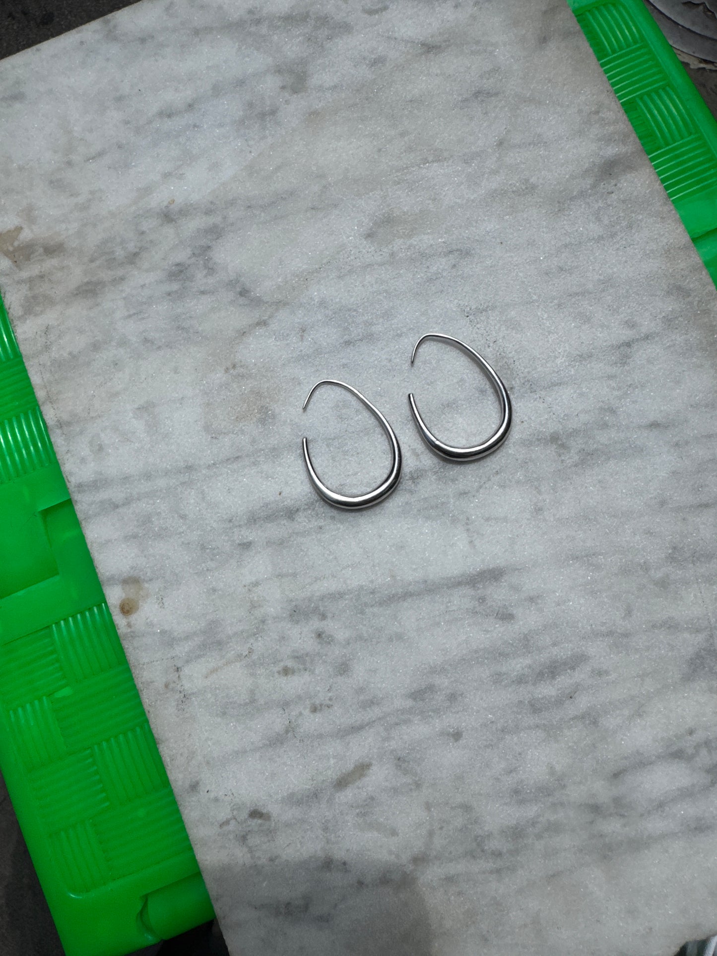 SACROSANCT OBLONG TEXTURED HOOPS