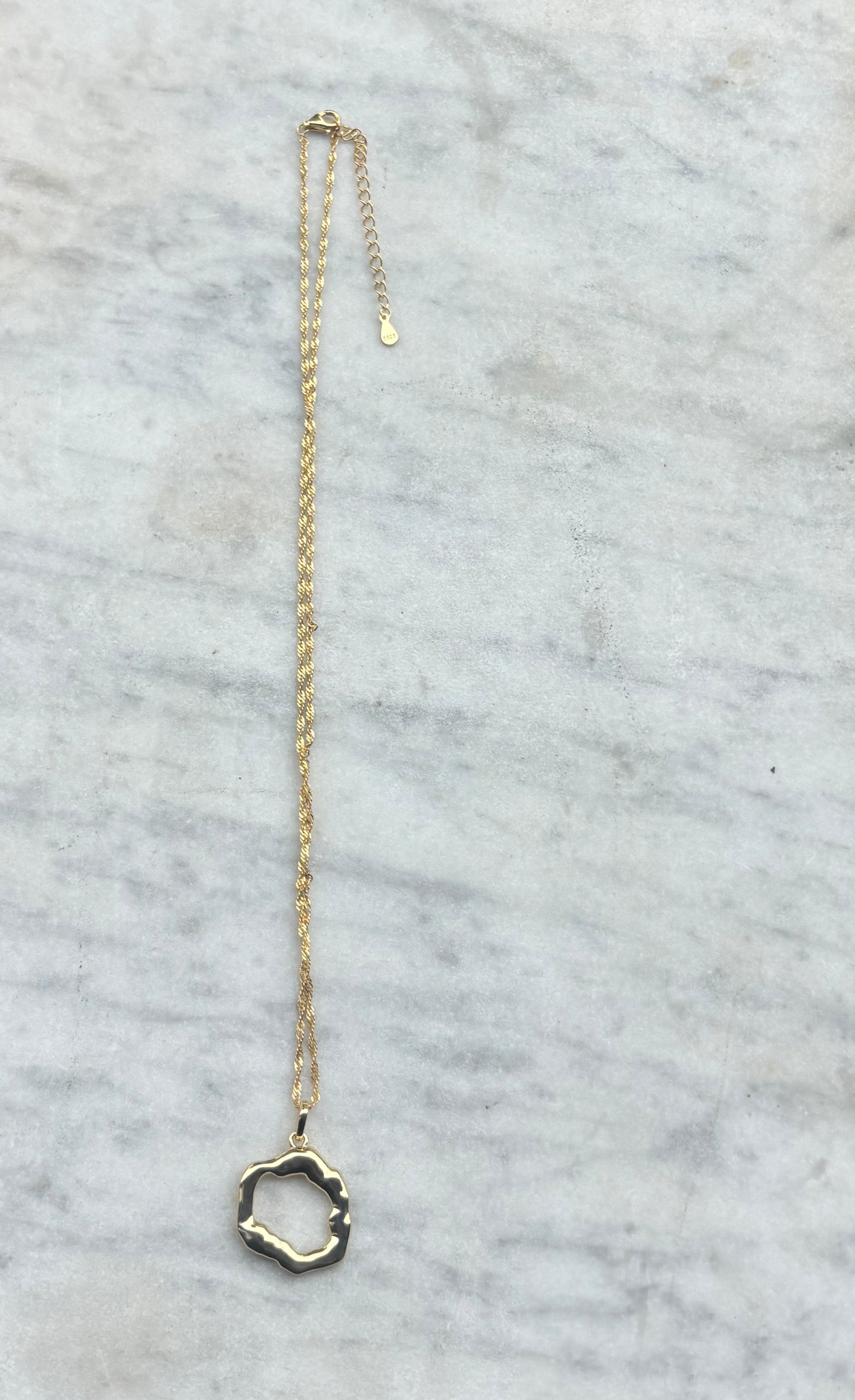 ARIYA IZEL NECKLACE GOLD