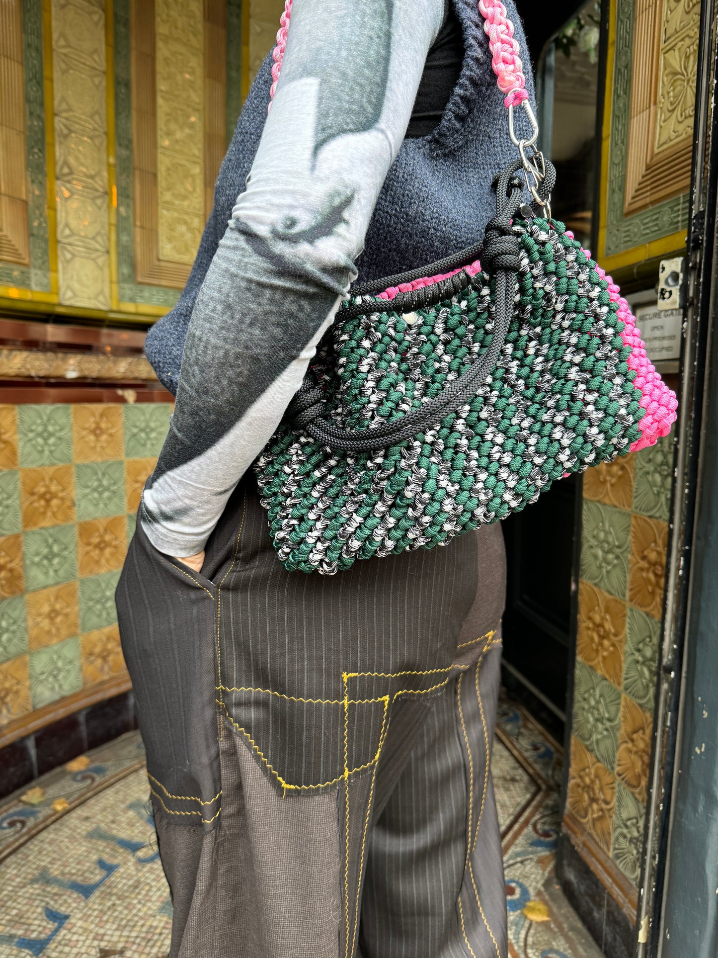 EELLS KIDD TROUSERS BROWN