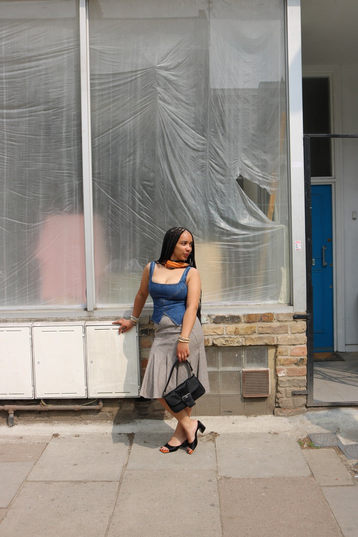 IZIE CHESTER MULE IN BLACK SATIN