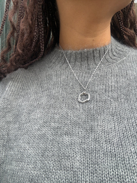 ARIYA IZEL NECKLACE SILVER