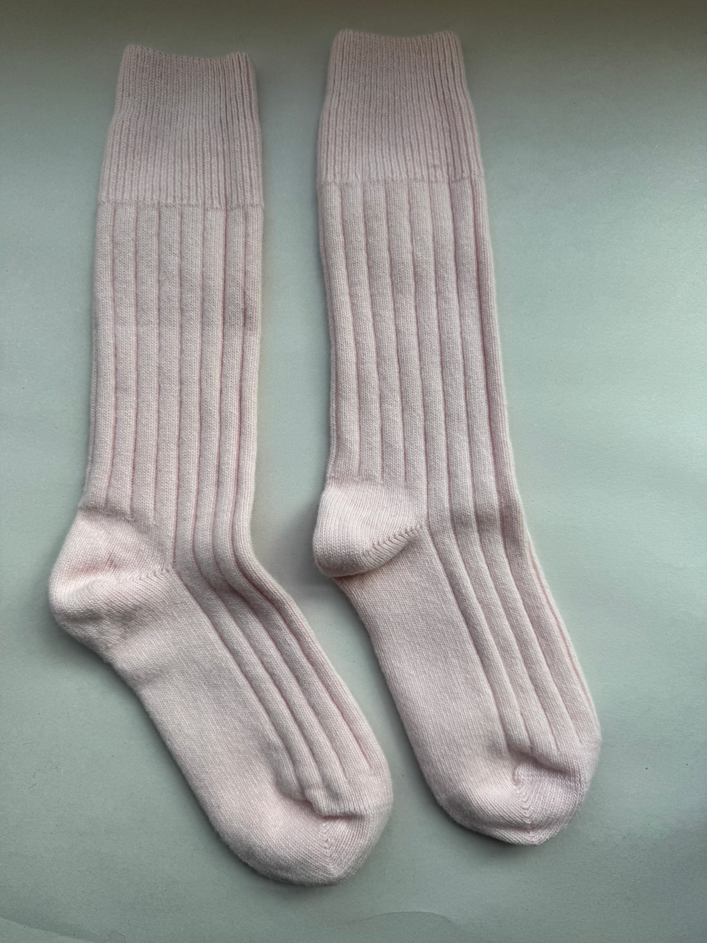 PAIRS BED SOCKS MERINO FROSTING PINK