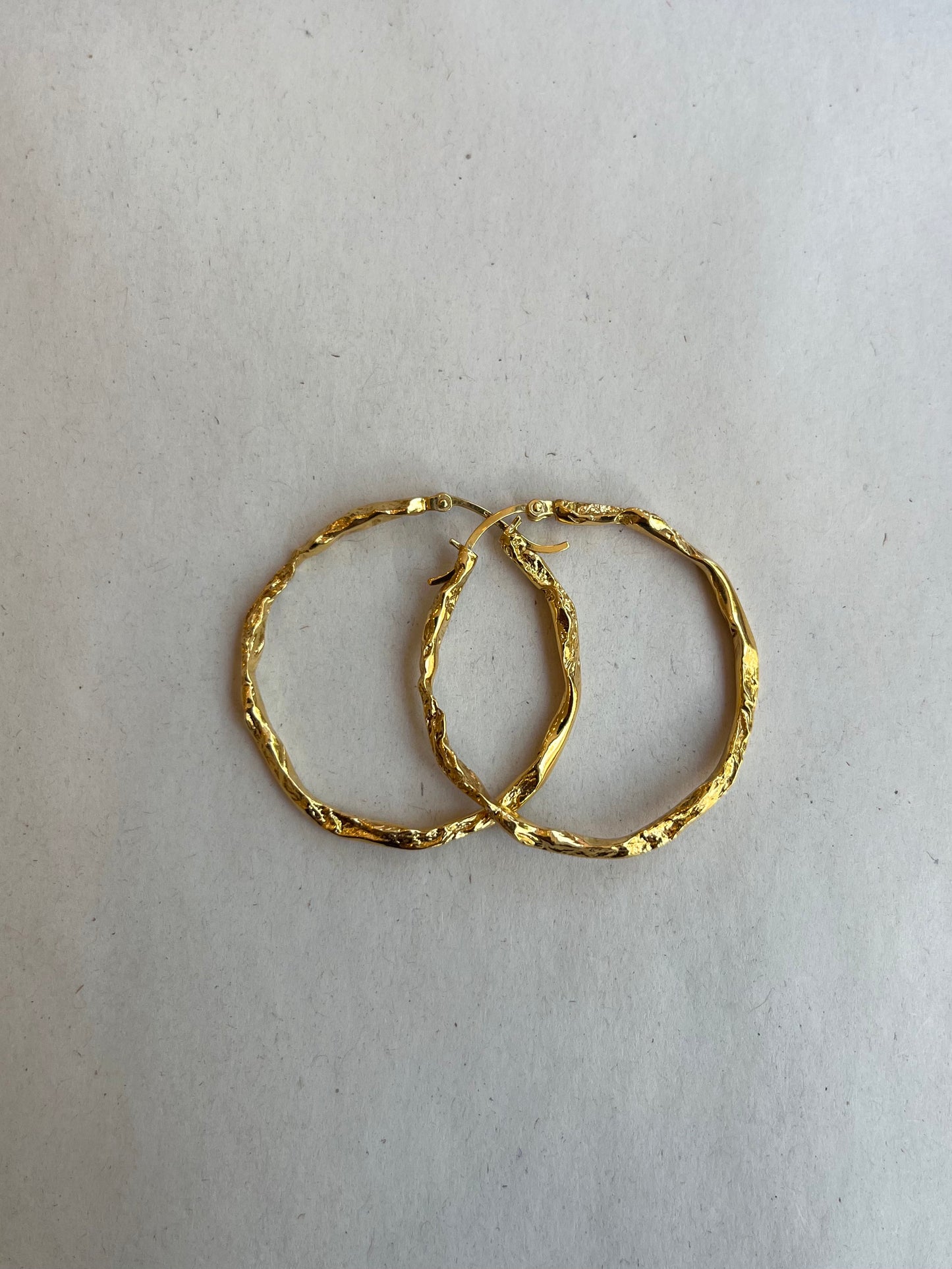 AIMOS MOLTEN HOOPS LARGE GOLD