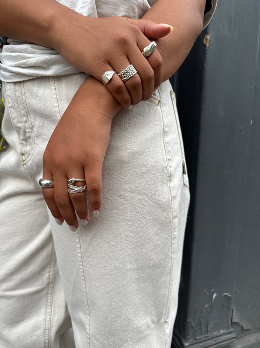 NODO KNOTTED RING SILVER