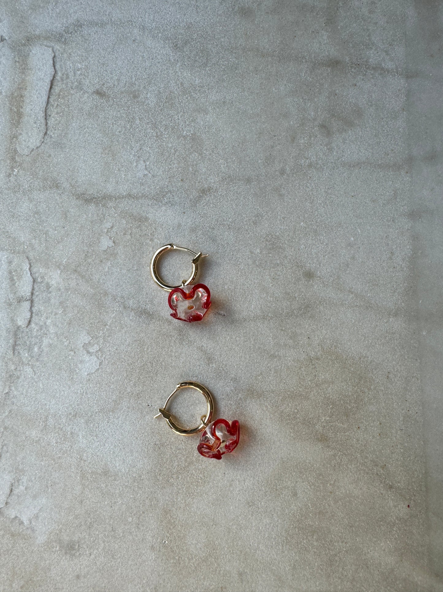 SISI JOIA FLEURETTE CREOLE EARRINGS RED