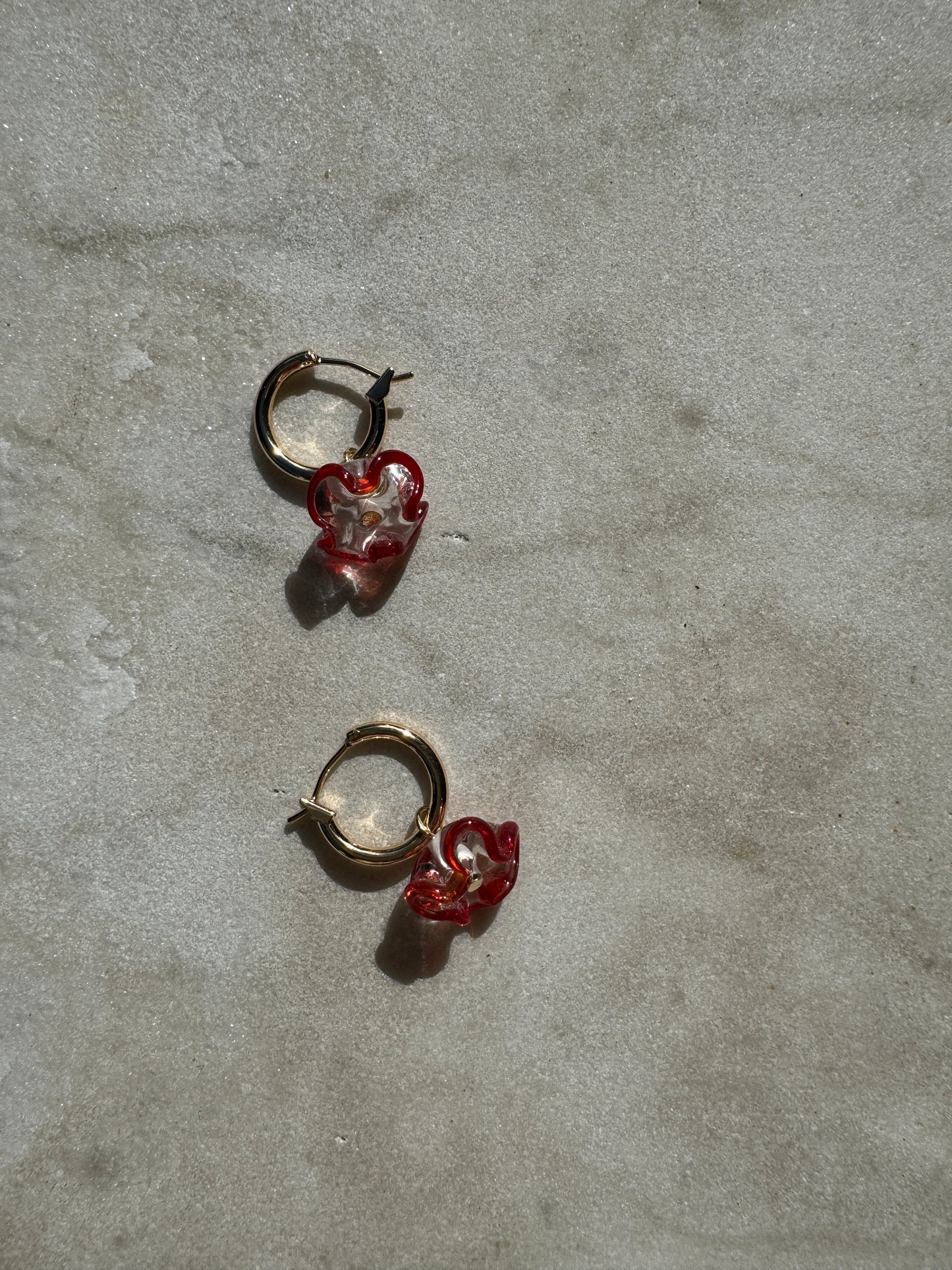 SISI JOIA FLEURETTE CREOLE EARRINGS RED