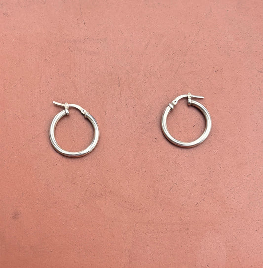 SACROSANCT SILVER CLASSIC HOOP EARRINGS
