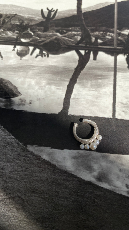 CAROLINA DE BARROS INGA PEARL AND STERLING SILVER EAR CUFF