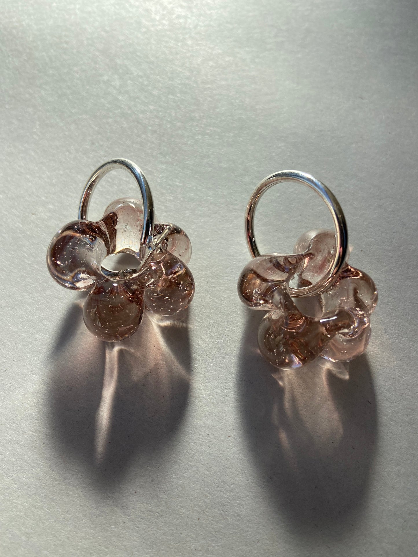 SISI JOIA FLEUR EARRINGS CLEAR PINK