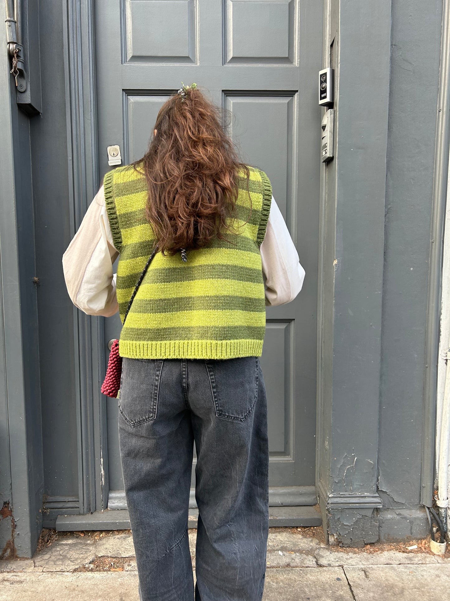 YETTON STRIPE VEST GREEN