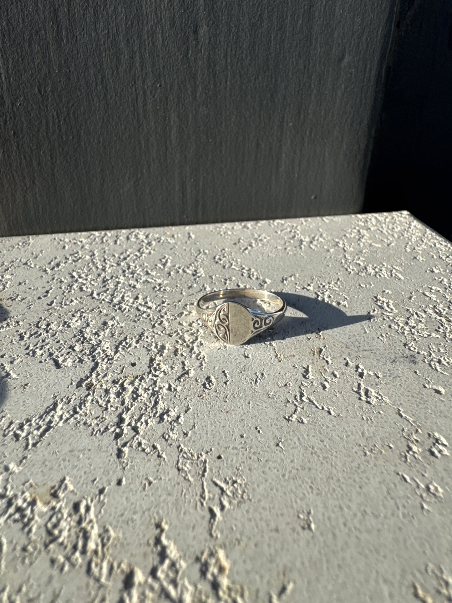 SACROSANCT CIRCULAR SIGNET