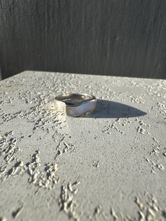 SACROSANCT MOTHER OF PEARL WIGGLE RING