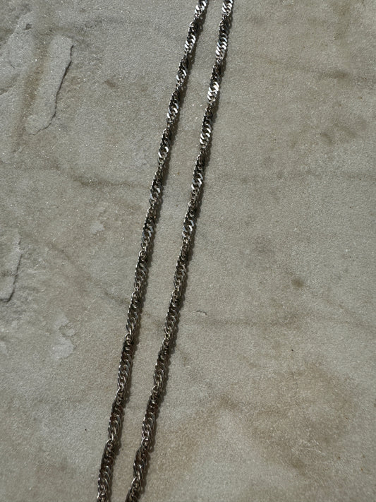 SACROSANCT STERLING SILVER TWIST CHAIN