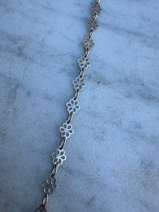 SACROSANCT FLOWER BRACELET