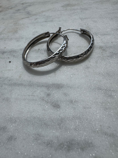 SACROSANCT CIRCULAR TEXTURED HOOPS