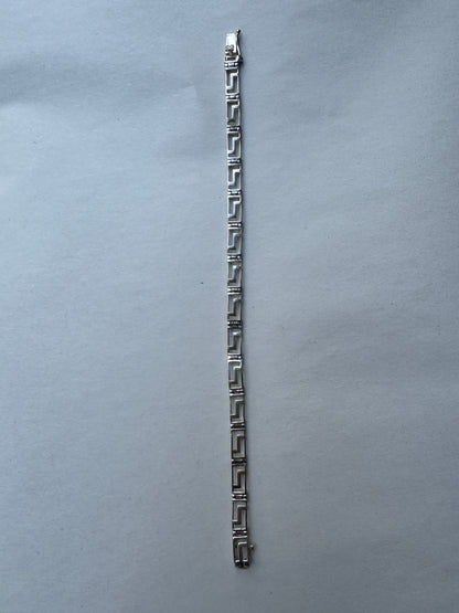 SACROSANCT L SQUARE LINK BRACELET