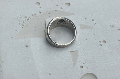 SANCROSANCT 925 SILVER CURVE RING