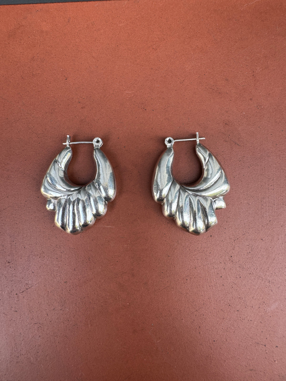 SACROSANCT SHELL SHAPED HOOPS