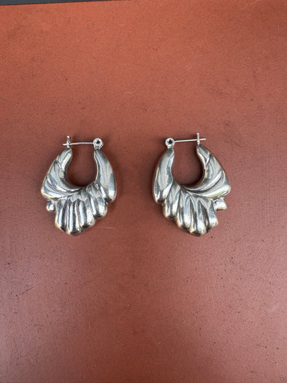 SACROSANCT SHELL SHAPED HOOPS