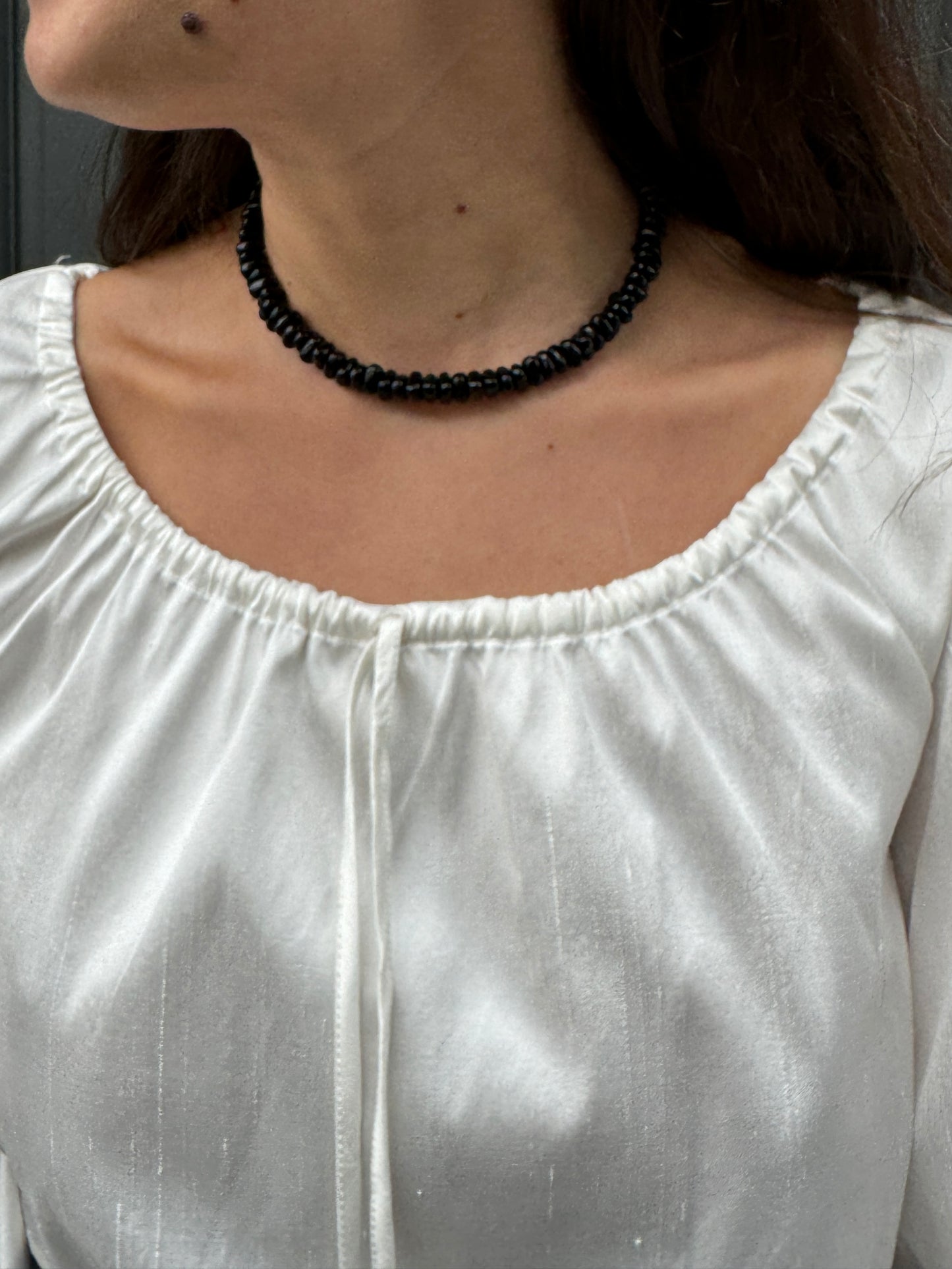 SISI JOIA REMAINS NECKLACE BLACK