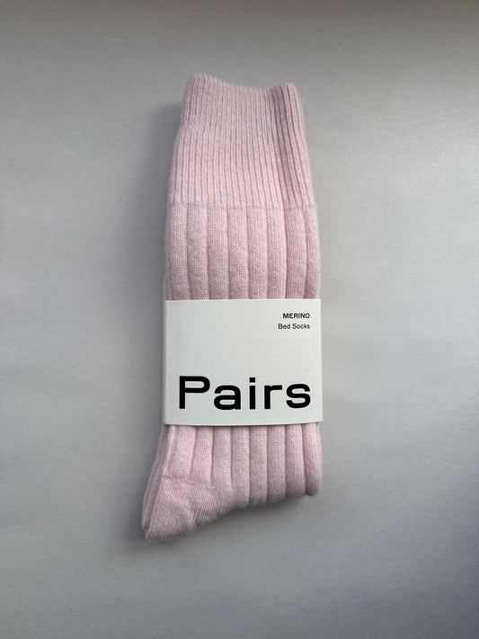 PAIRS BED SOCKS MERINO FROSTING PINK