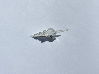 DEANNIE SPIRE SHELL HAIR CLIP