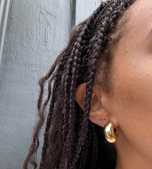 SACROSANCT GOLD PLATED CHUNKY OVAL HOOP EARRINGS