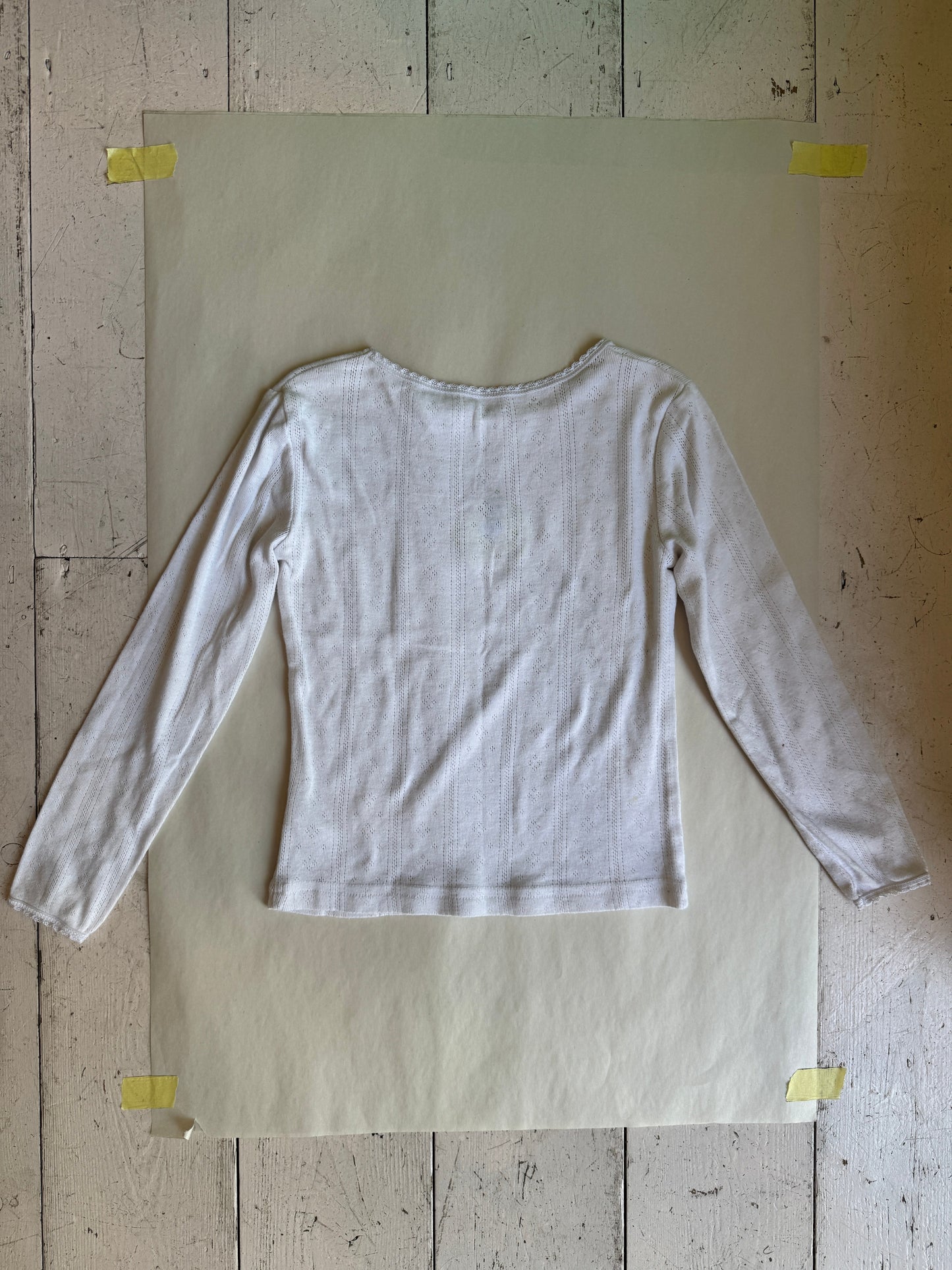 NO NEW TEE POINTELLE FLOWER