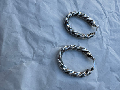 SACROSANCT CHUNKY TWISTED HOOP EARRINGS