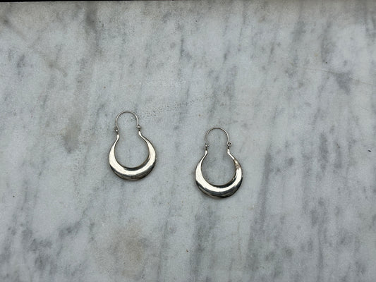 SANCROSANCT CRESCENT HOOP SILVER EARRINGS