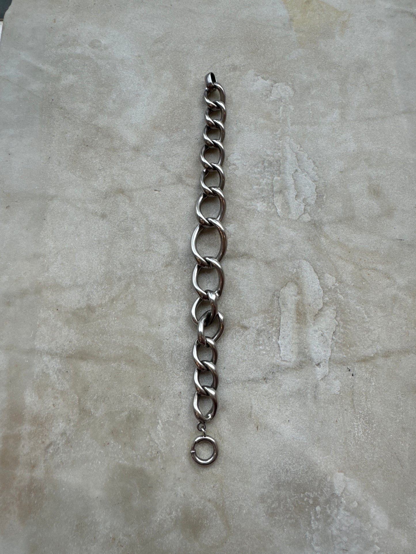 SACROSANCT LARGE CURB GRADUATE BRACELET