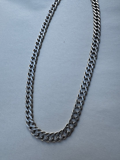 SACROSANCT TRIPLE LINKED CHAIN