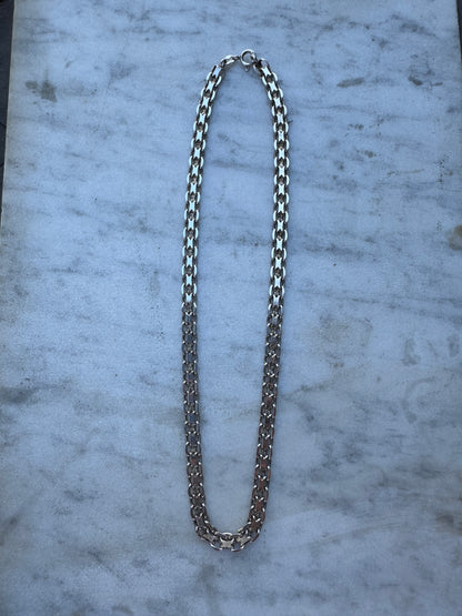 SACROSANCT TEXTURED CHAIN