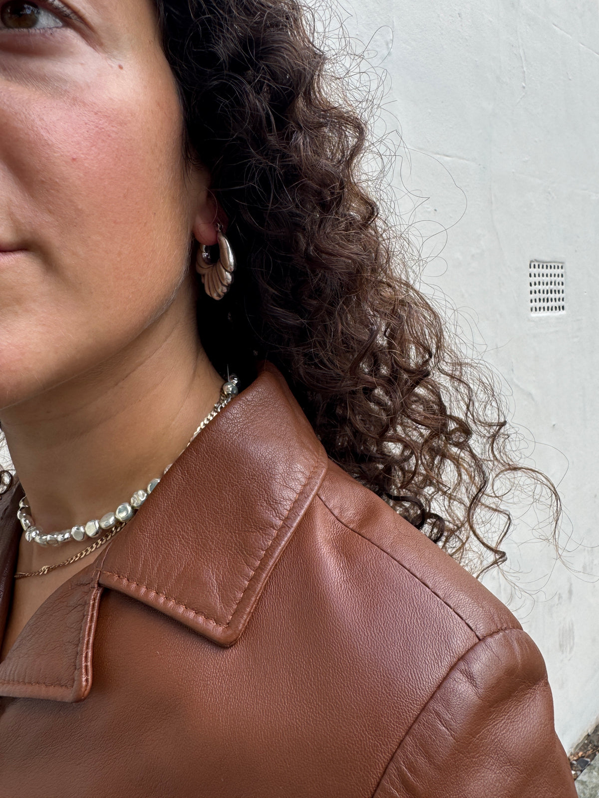 SACROSANCT SHELL SHAPED HOOPS