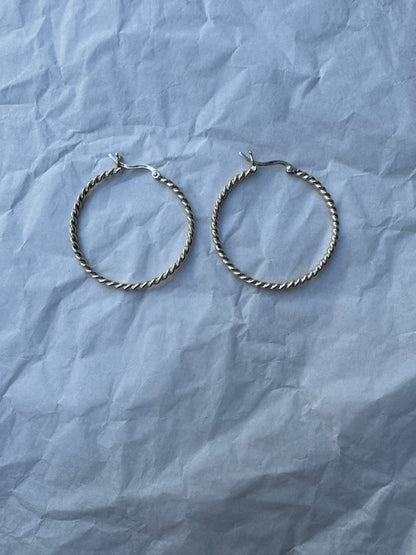 SACROSANCT TWISTED WIRE HOOP EARRINGS