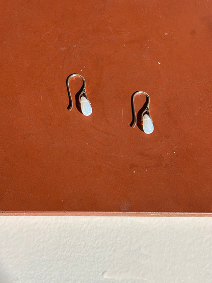 SISI JOIA MINI BROTE EARRINGS - OPALINE WHITE