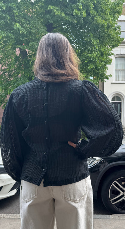 SK VINTAGE 1970s COTTON LACE TOP BLACK