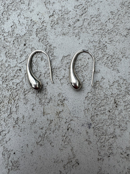 SACROSANCT SILVER DROPLET EARRINGS
