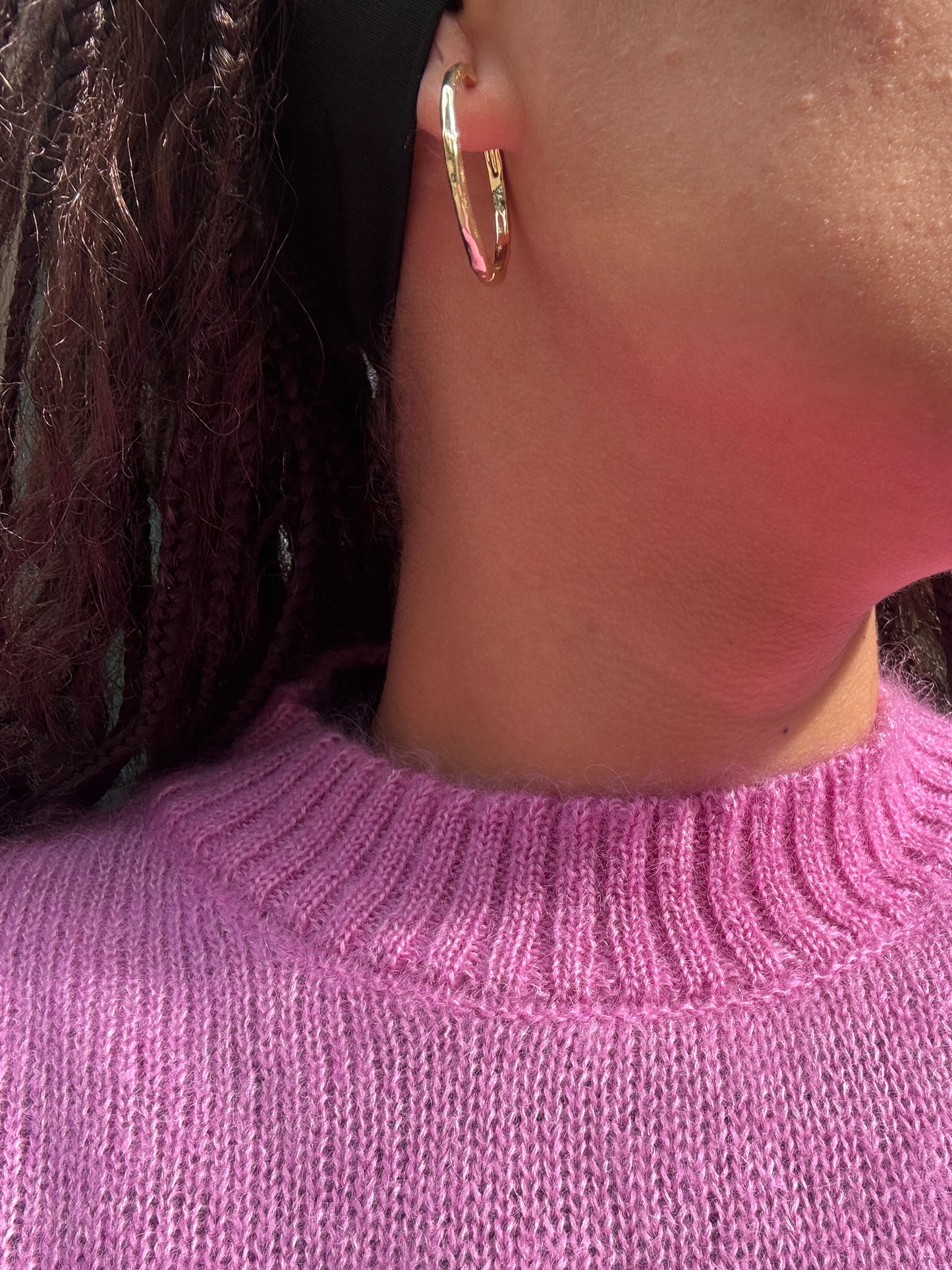 ARIYA NYLA HOOP EARRINGS GOLD