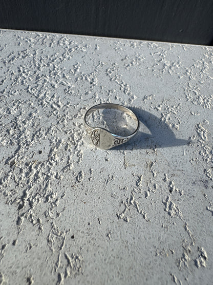 SACROSANCT CIRCULAR SIGNET