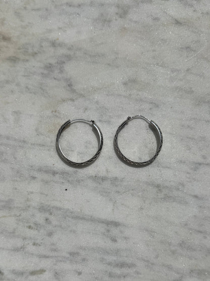 SACROSANCT CIRCULAR TEXTURED HOOPS