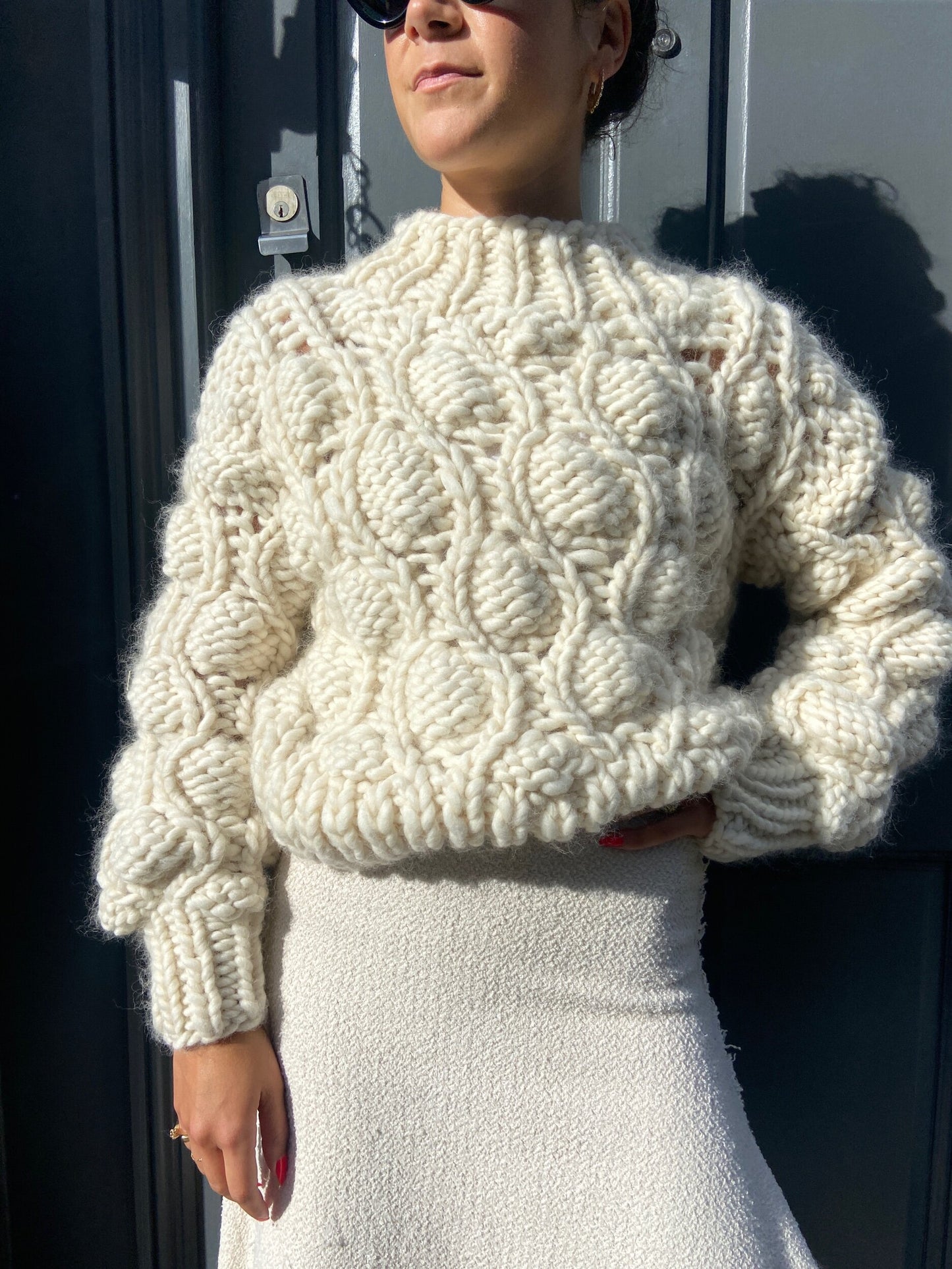 ROSEKUMO OFF WHITE FUGU JUMPER