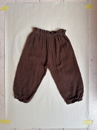 NO NEW TEE FLOWER TROUSERS BROWN