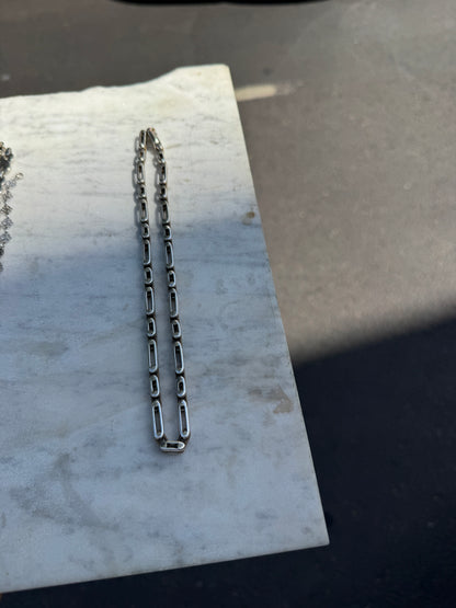 SACROSANCT MEXICAN OBLONG CHAIN