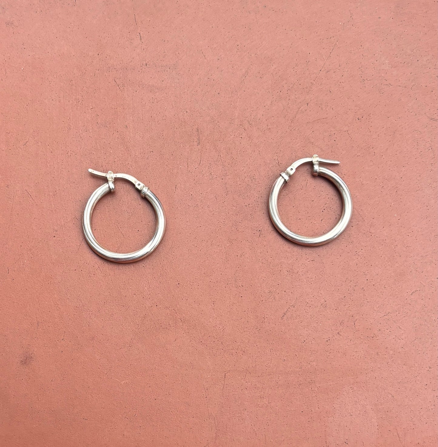SACROSANCT SILVER CLASSIC HOOP EARRINGS
