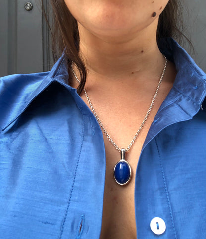 CAROLINA DE BARROS FIGURA NECKLACE BLUE AND SILVER