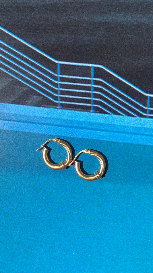 9CT GOLD HALF TWIST HOOP EARRINGS