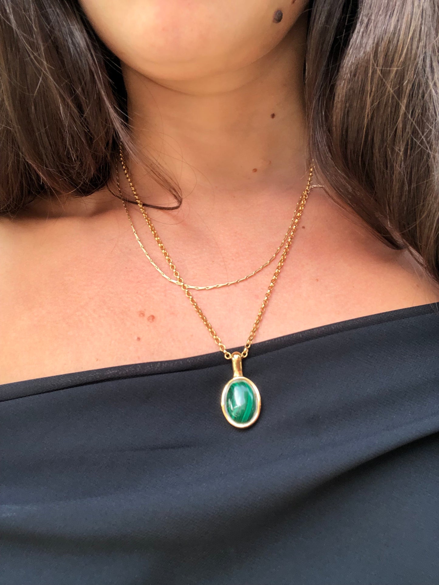 CAROLINA DE BARROS FIGURA NECKLACE GREEN AND GOLD