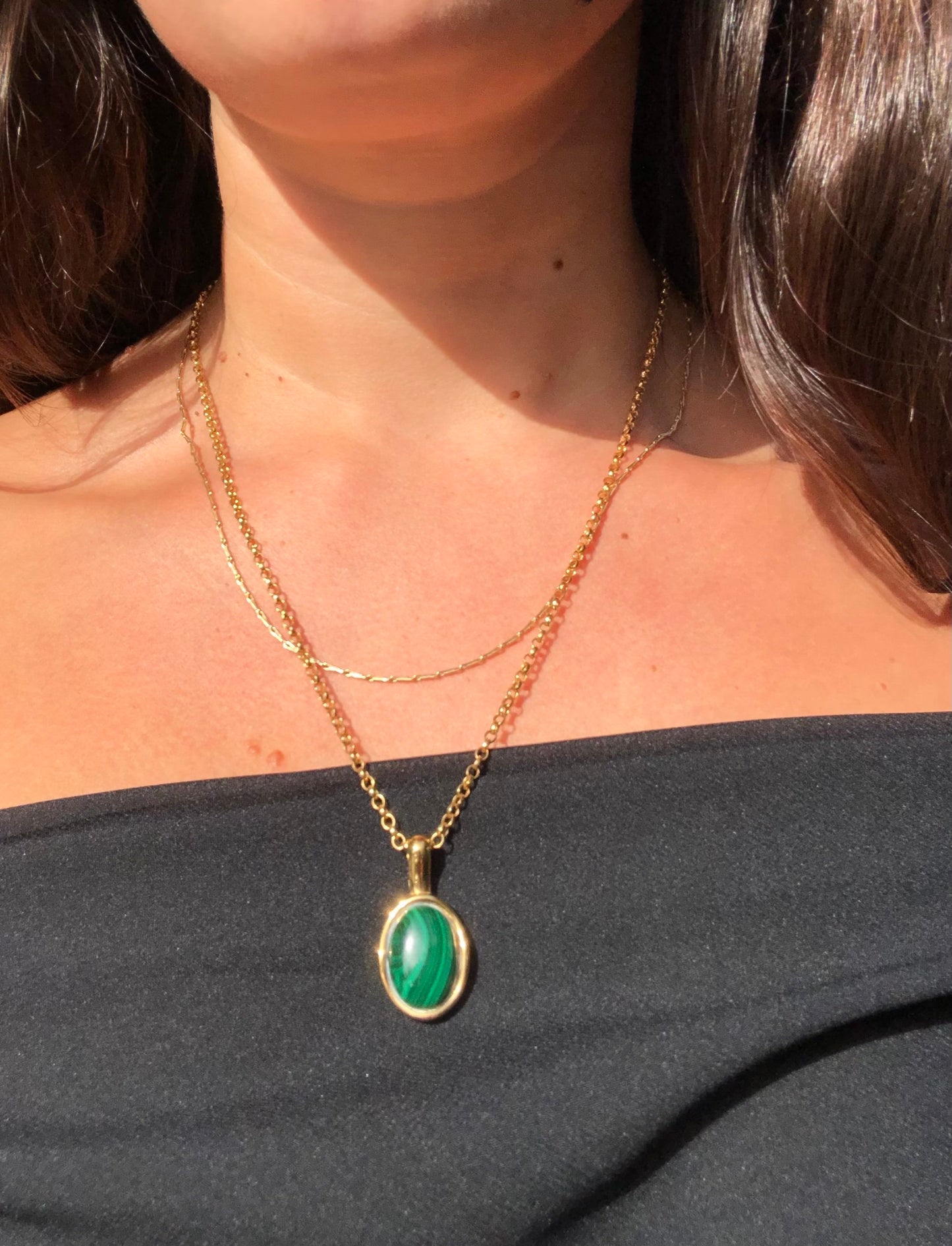 CAROLINA DE BARROS FIGURA NECKLACE GREEN AND GOLD